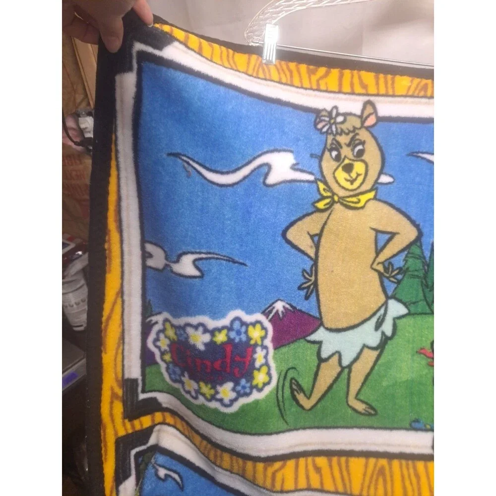 Vintage Earth Ragz Yogi Bear Fleece Blanket 46x75in